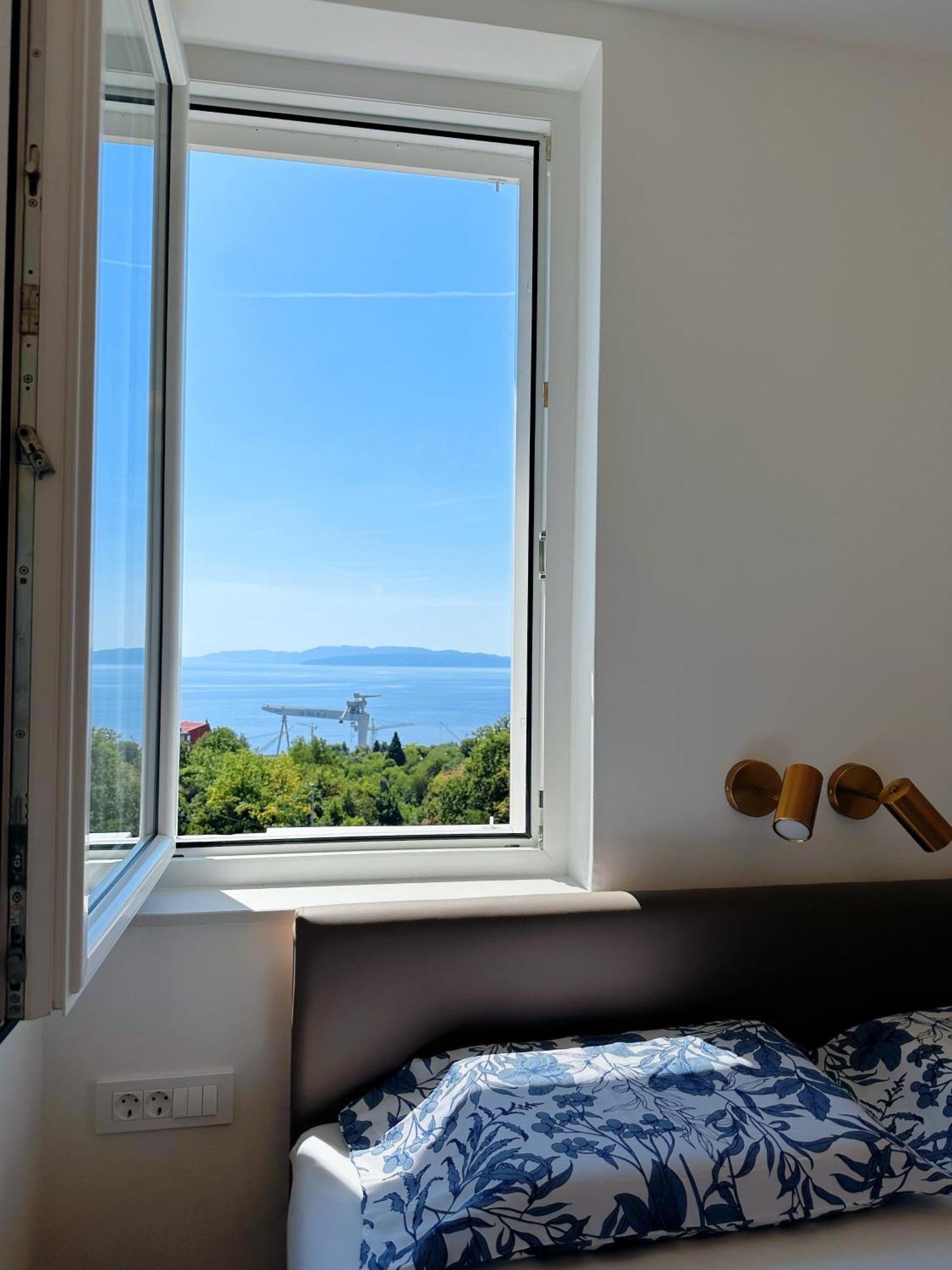 Luxury Apartment Ames Rijeka Bagian luar foto